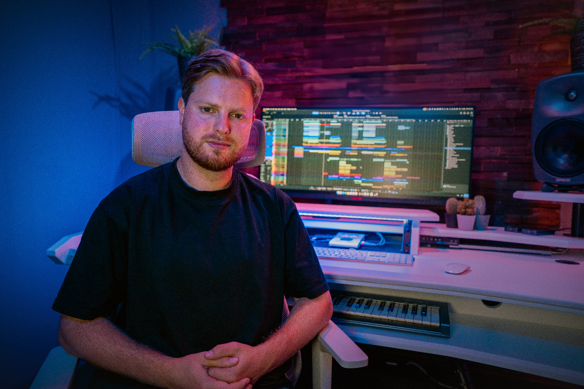 Reinout in his studio